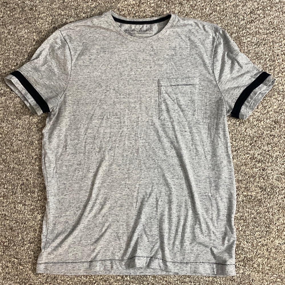 Banana Republic Short sleeve Large